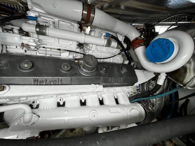 55 Hatteras Detroit Diesel 12V71